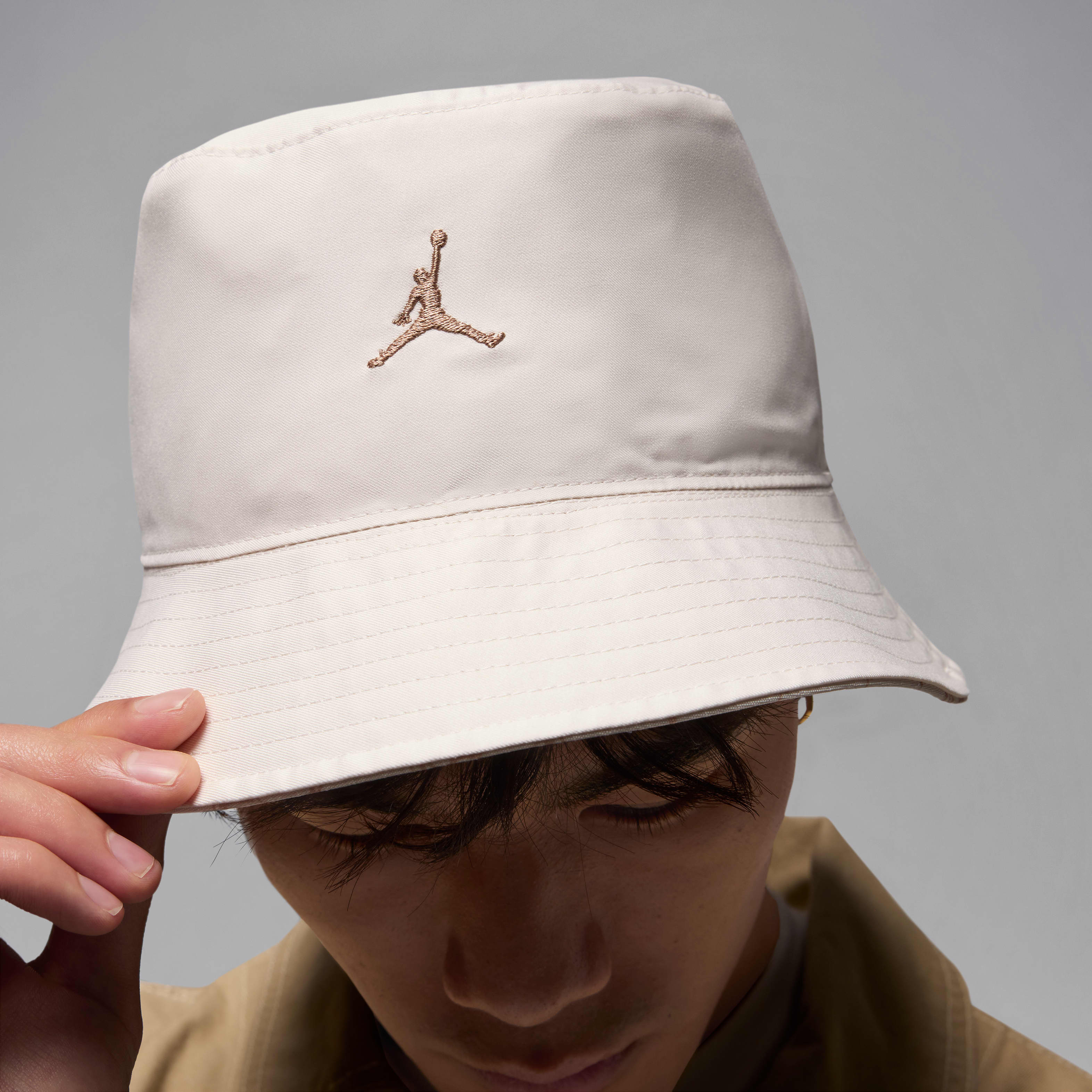 Nike Jordan Apex Reversible Bucket Hat | The Summit